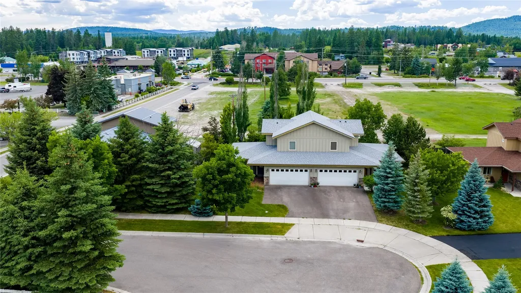 1636 Whitefish Avenue Whitefish MT 59937