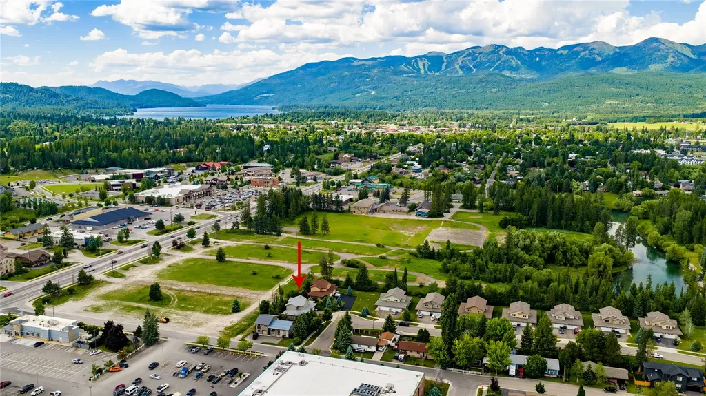 1636 Whitefish Avenue Whitefish MT 59937