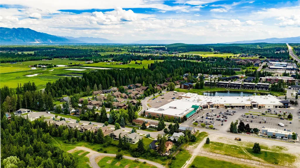 1636 Whitefish Avenue Whitefish MT 59937