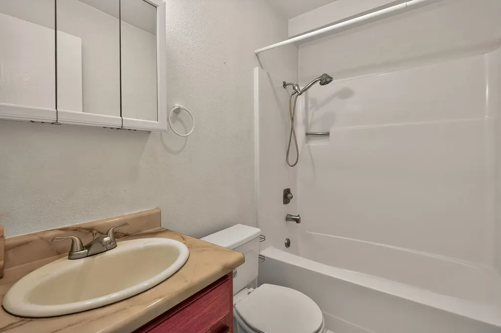 1441 Kodiak Road Helena MT 59602