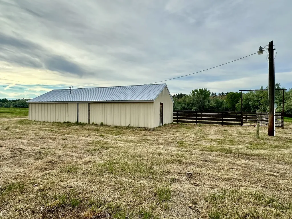 417 River Avenue E Ryegate MT 59074