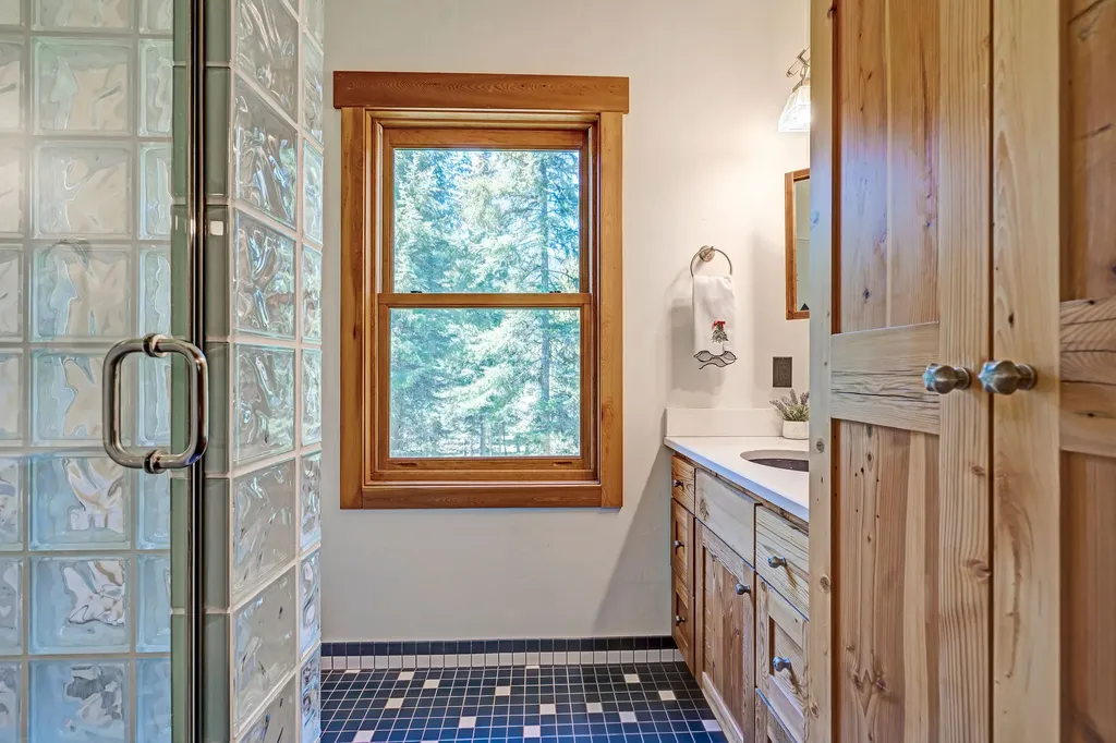 2651 Wild Bill Road Kila MT 59920