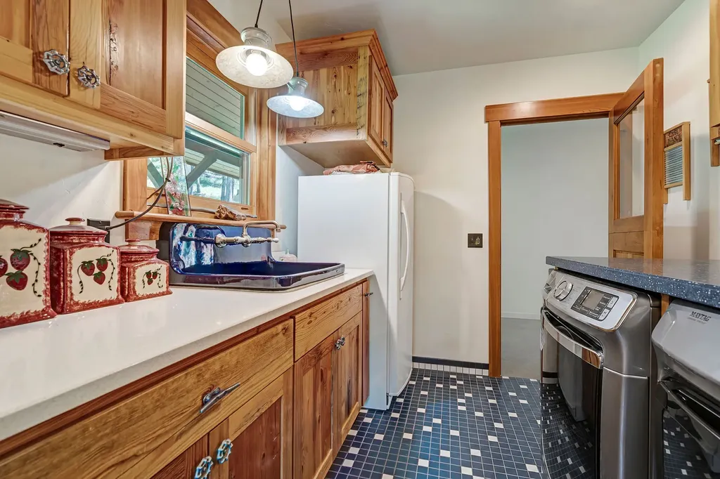 2651 Wild Bill Road Kila MT 59920