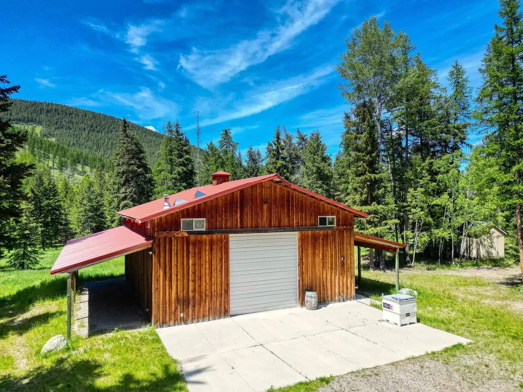 2651 Wild Bill Road Kila MT 59920