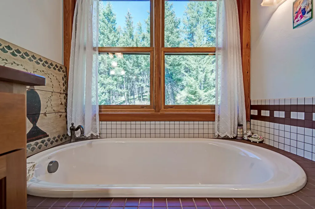 2651 Wild Bill Road Kila MT 59920