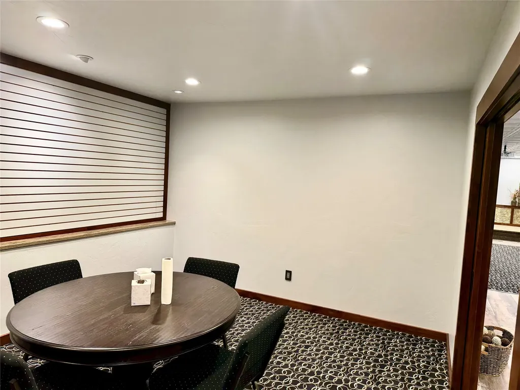 311 12th Street W Chinook MT 59523