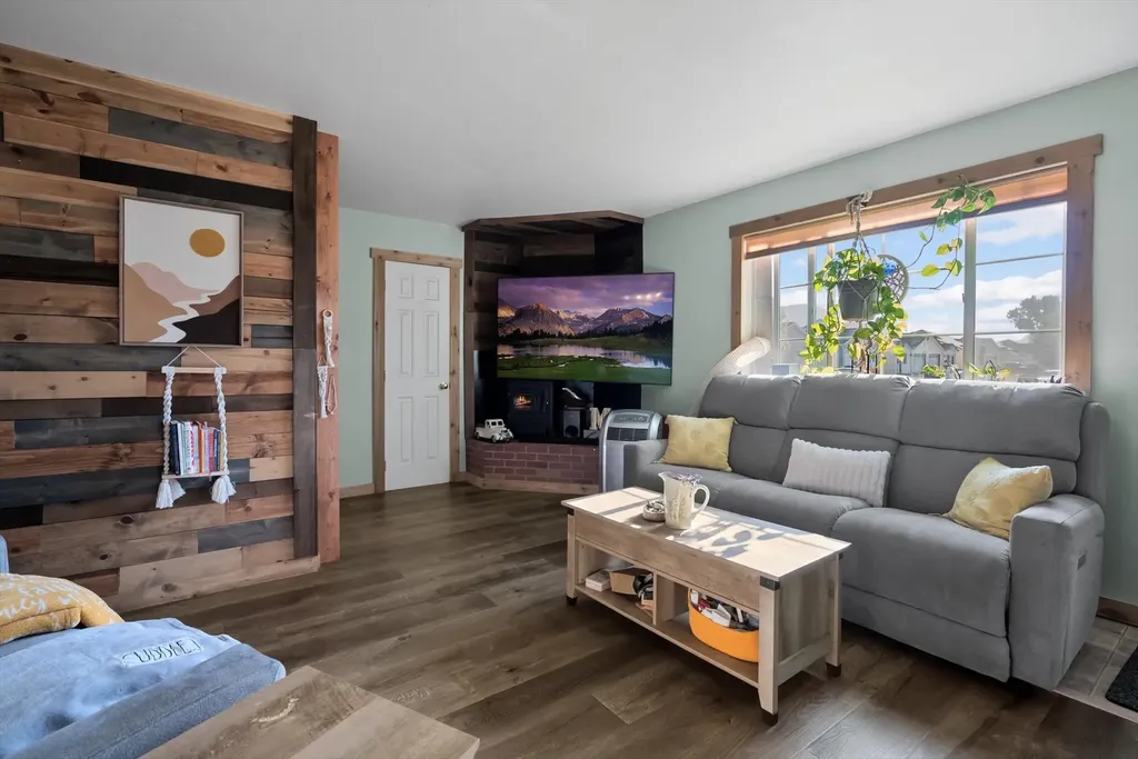 1616 Fran Lou Park Lane Columbia Falls MT 59912