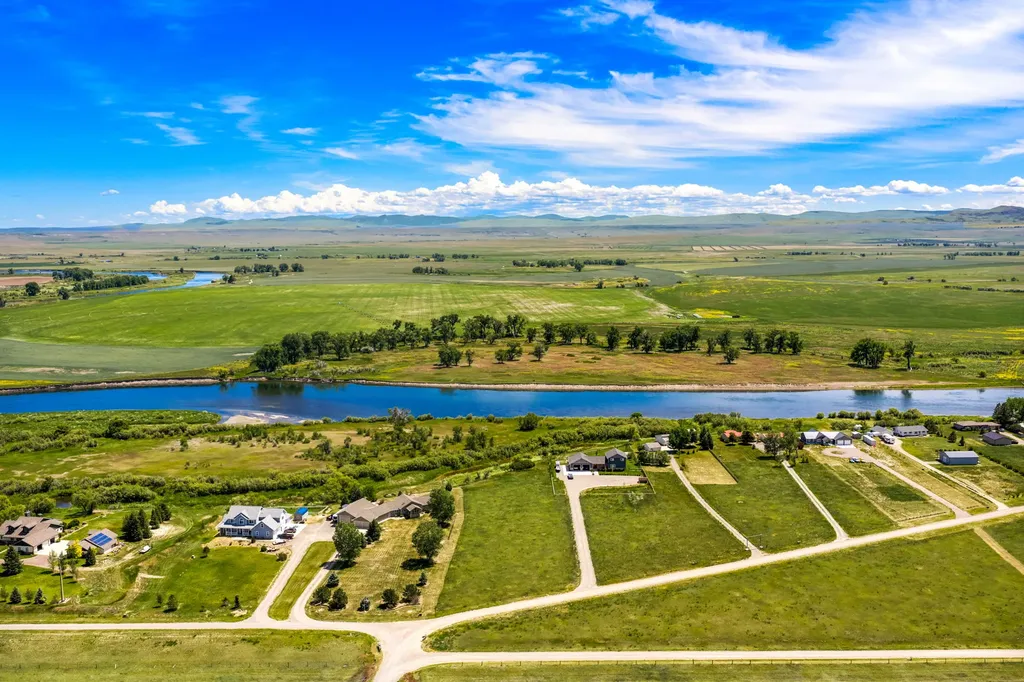 Nhn Willow Bend Lane Cascade MT 59421