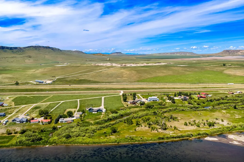 Nhn Willow Bend Lane Cascade MT 59421
