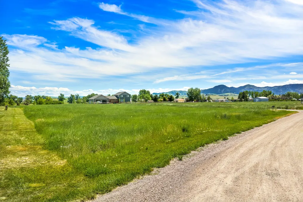 Nhn Willow Bend Lane Cascade MT 59421