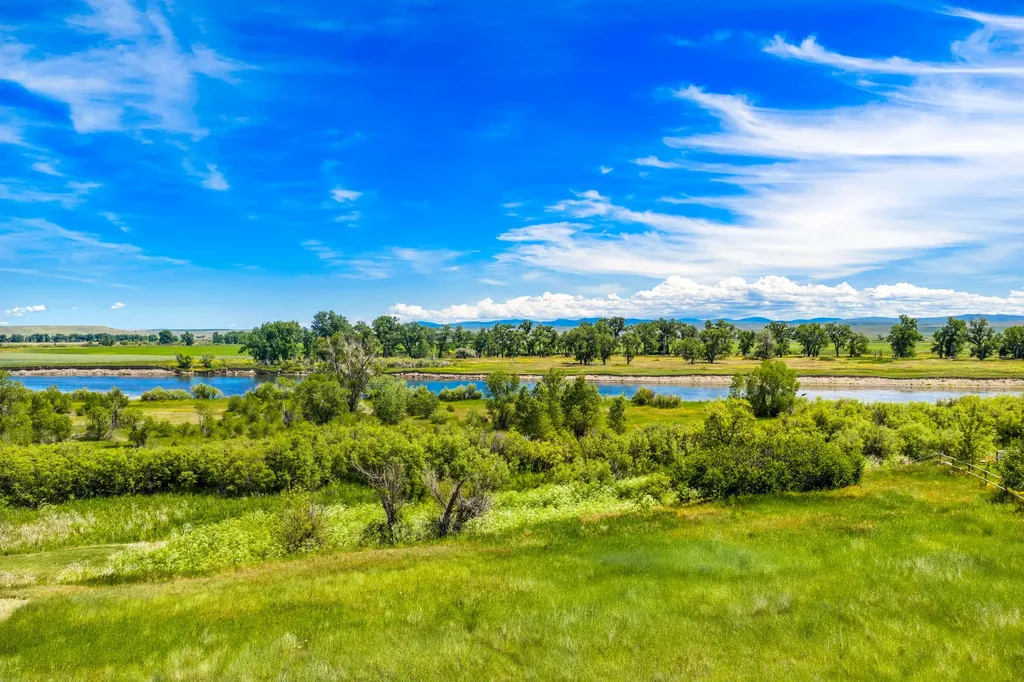 Nhn Willow Bend Lane Cascade MT 59421