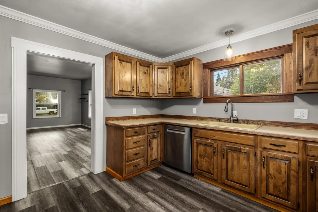 1222 E 2nd Street Whitefish MT 59937
