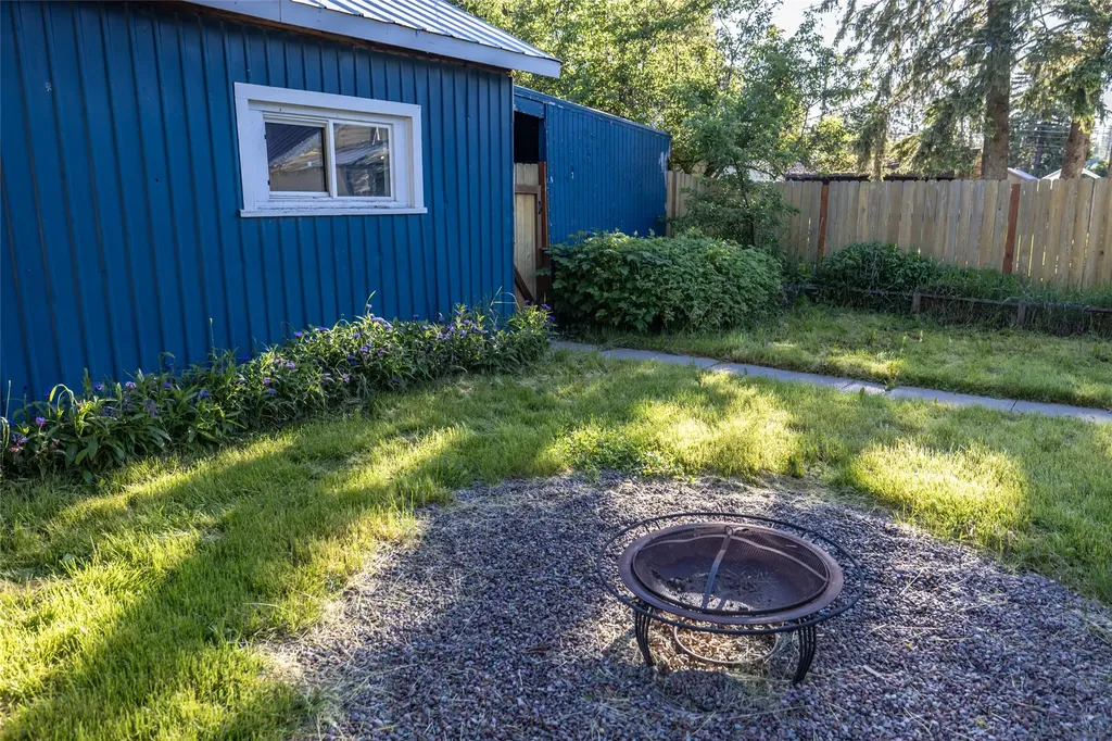 1222 E 2nd Street Whitefish MT 59937