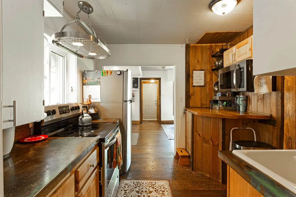 137 Speedway Avenue Missoula MT 59802