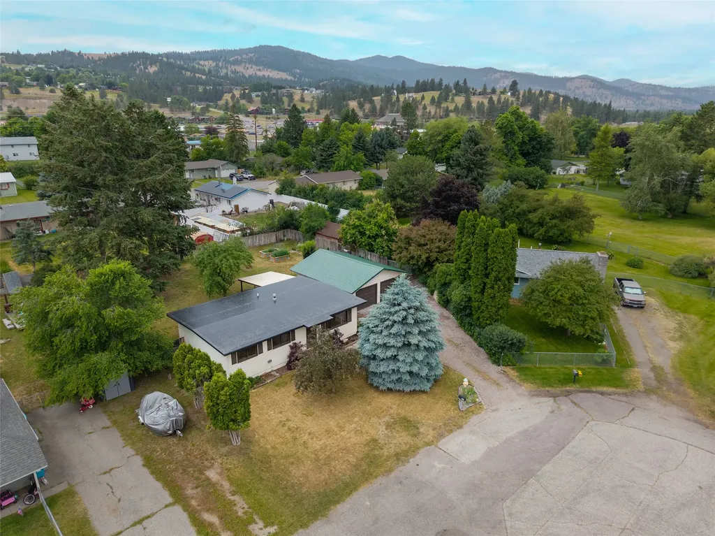205 Park Side Court Lolo MT 59847