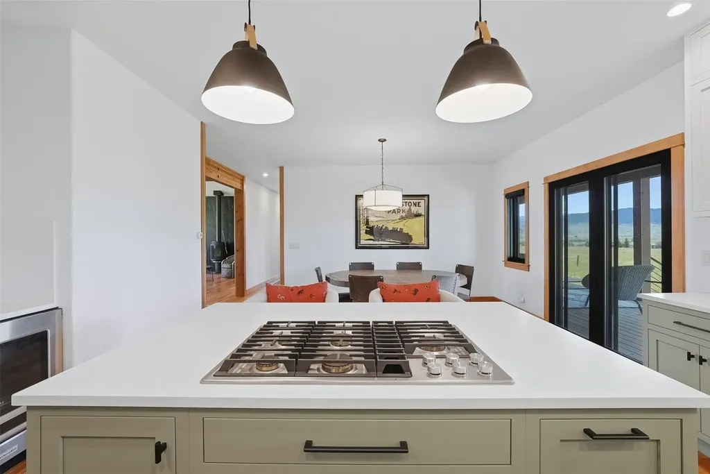 16 Cutthroat Lane Livingston MT 59047