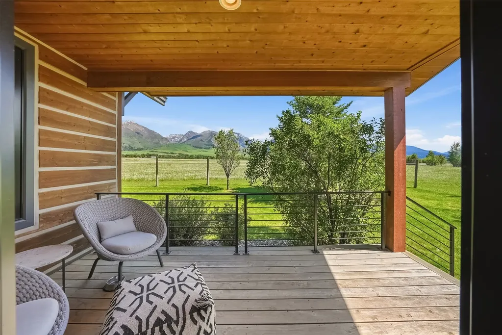 16 Cutthroat Lane Livingston MT 59047