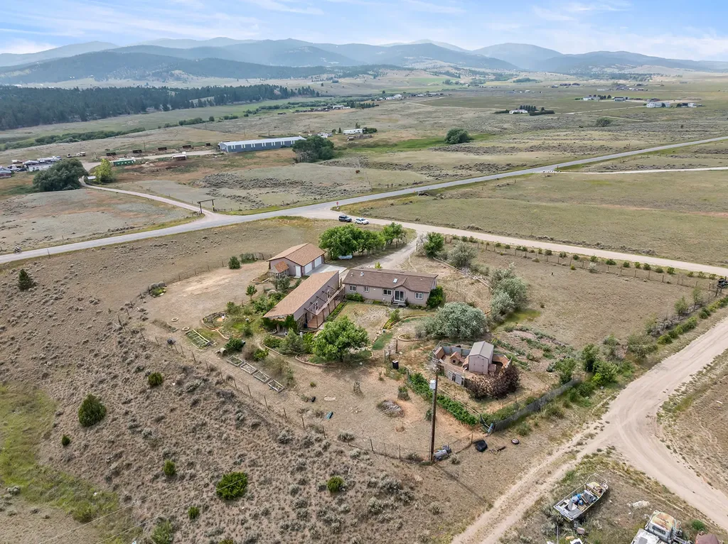 5719 Crazy Lane Helena MT 59602