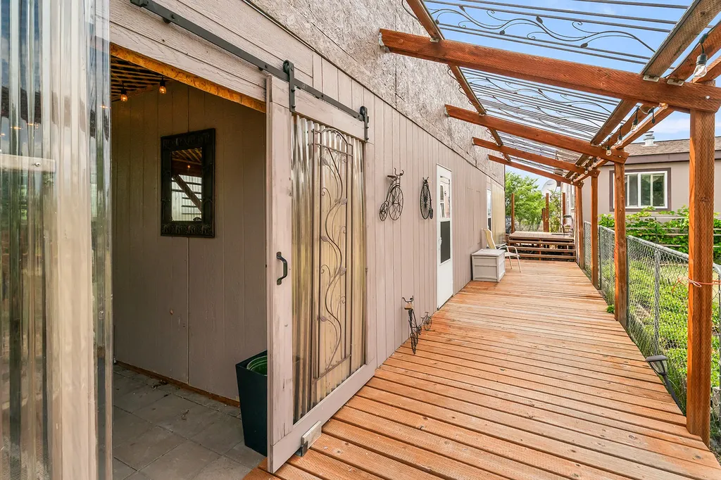 5719 Crazy Lane Helena MT 59602