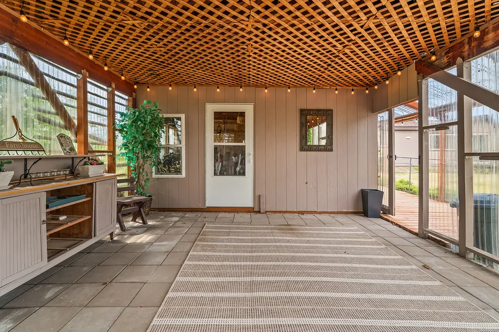 5719 Crazy Lane Helena MT 59602