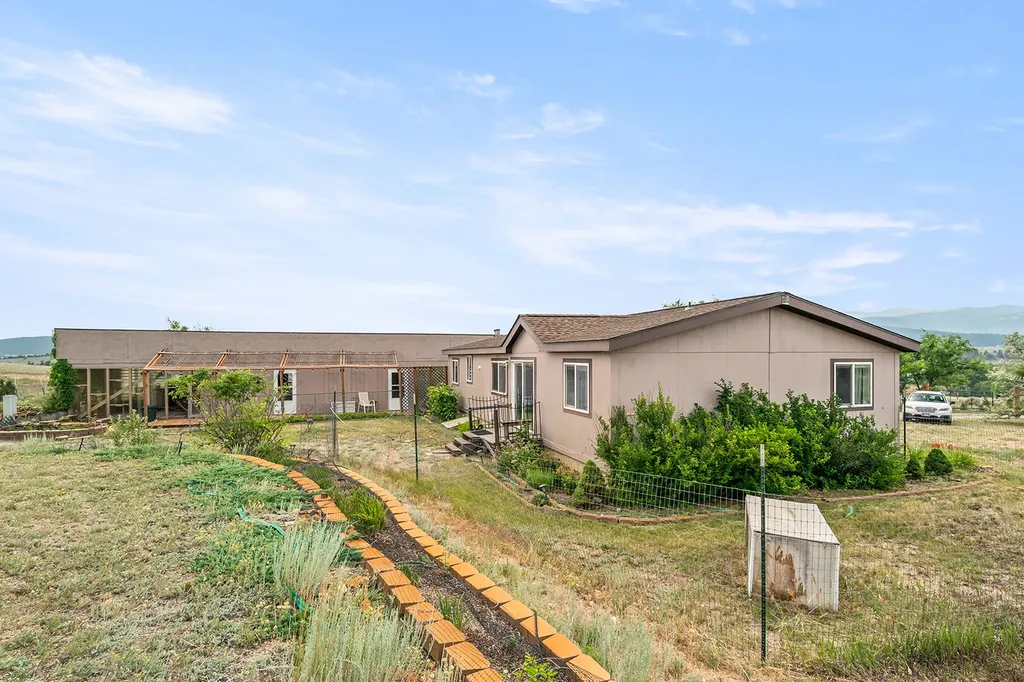 5719 Crazy Lane Helena MT 59602