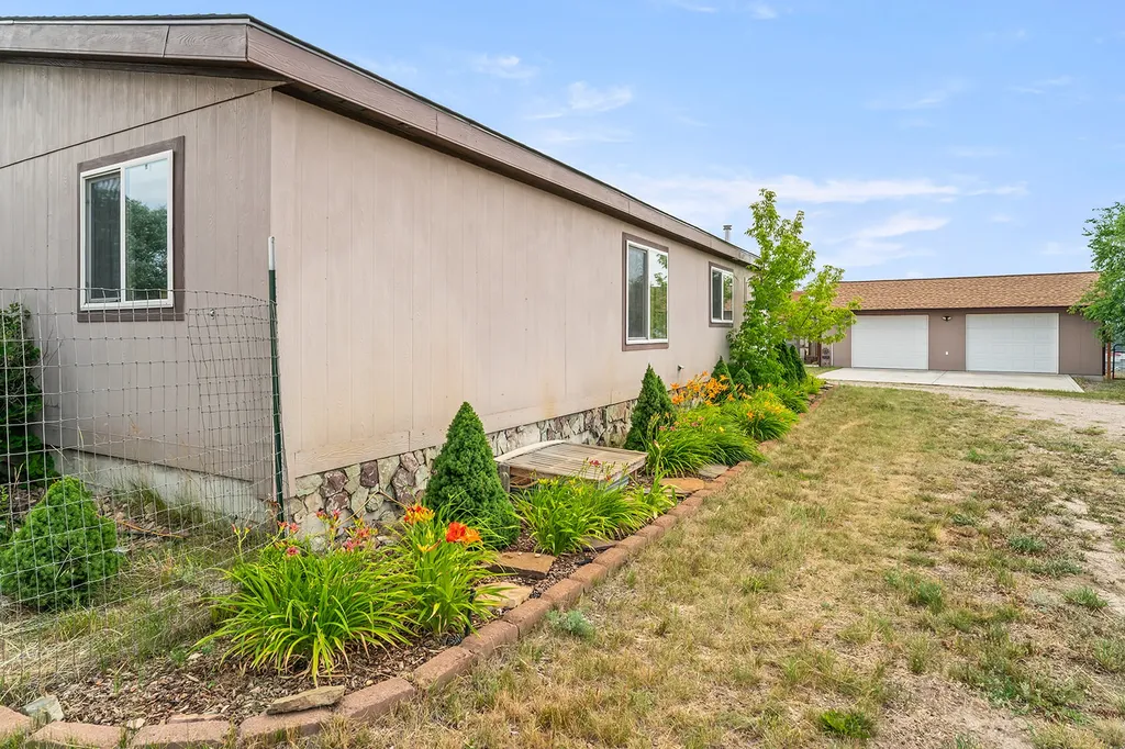 5719 Crazy Lane Helena MT 59602