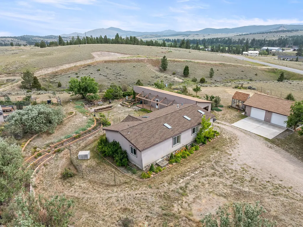 5719 Crazy Lane Helena MT 59602