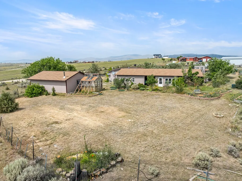 5719 Crazy Lane Helena MT 59602