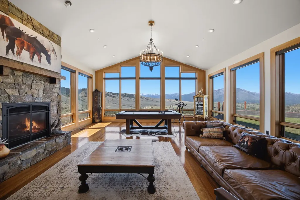 555 Skyfire Drive Hamilton MT 59840