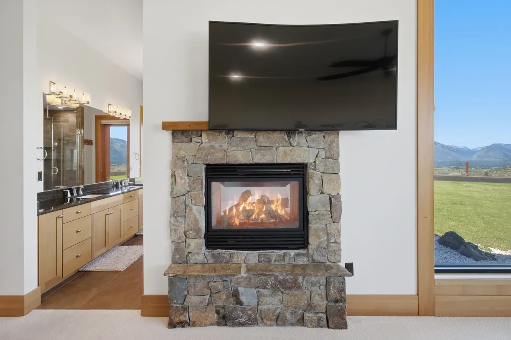 555 Skyfire Drive Hamilton MT 59840
