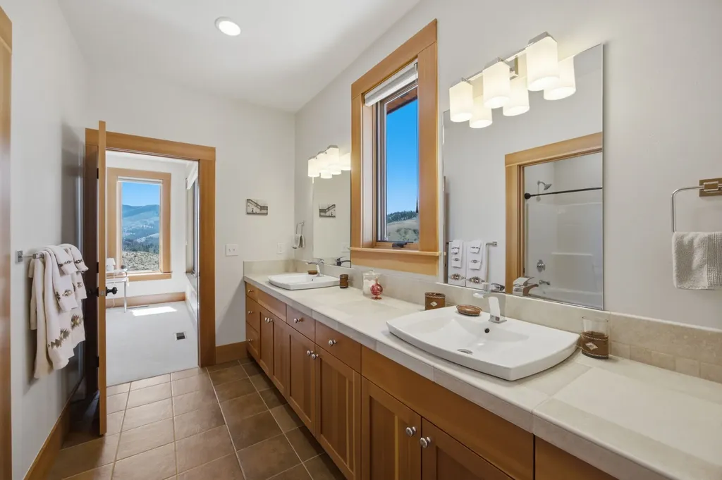 555 Skyfire Drive Hamilton MT 59840