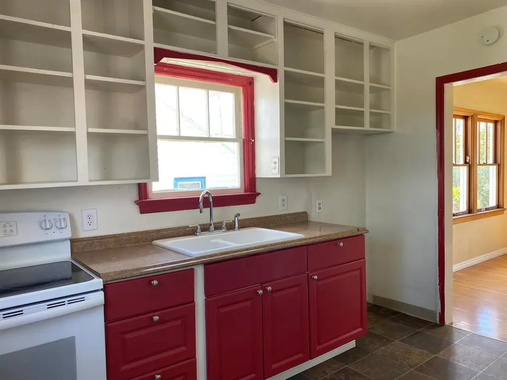19 1st Street S Shelby MT 59474