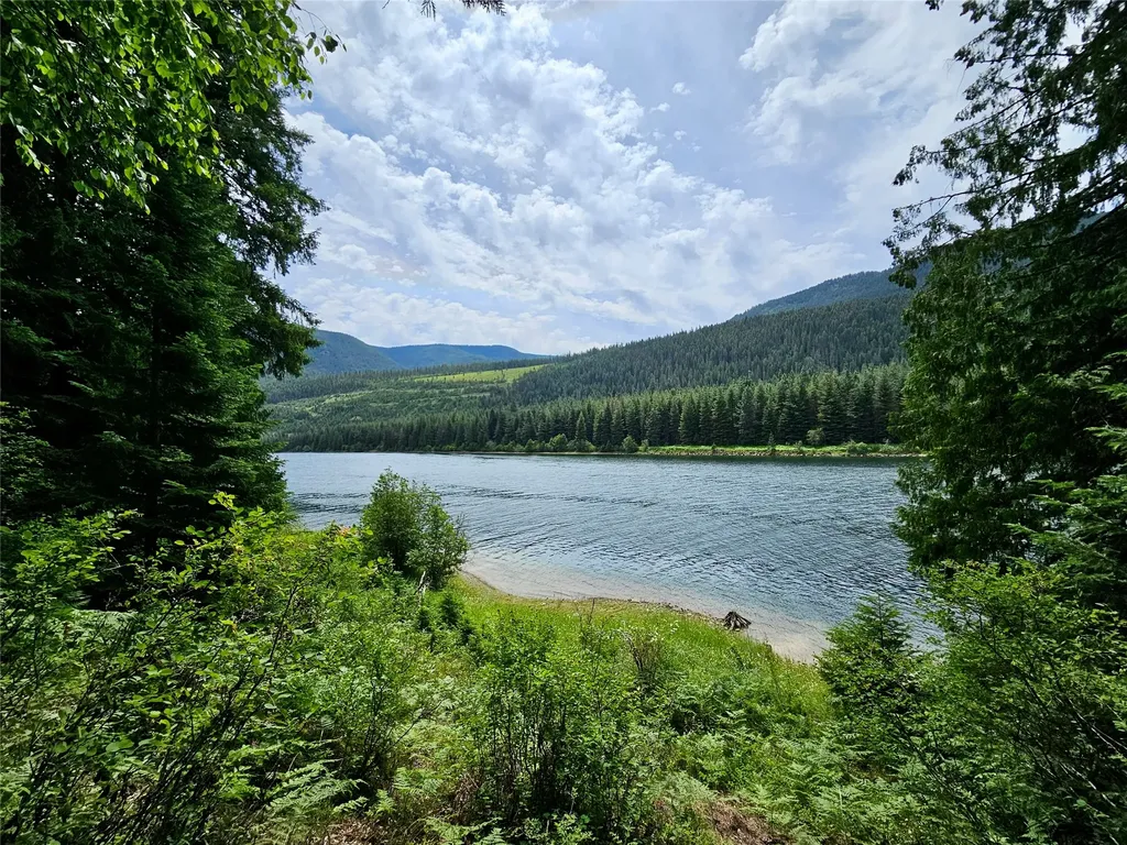 39 Hay Lane Noxon MT 59853