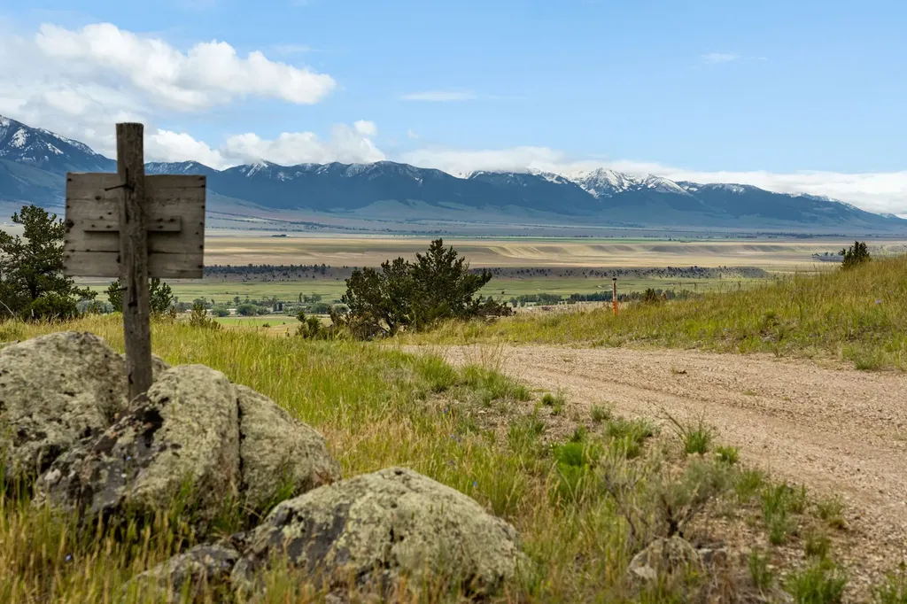 42 E L & M Ranch Road Ennis MT 59729