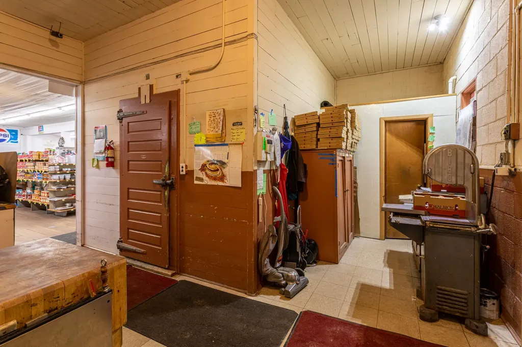 56609 Highway 212 Charlo MT 59824