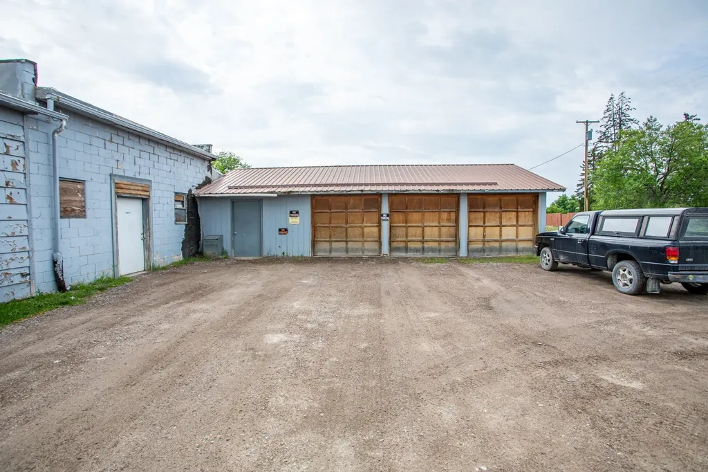 56609 Highway 212 Charlo MT 59824