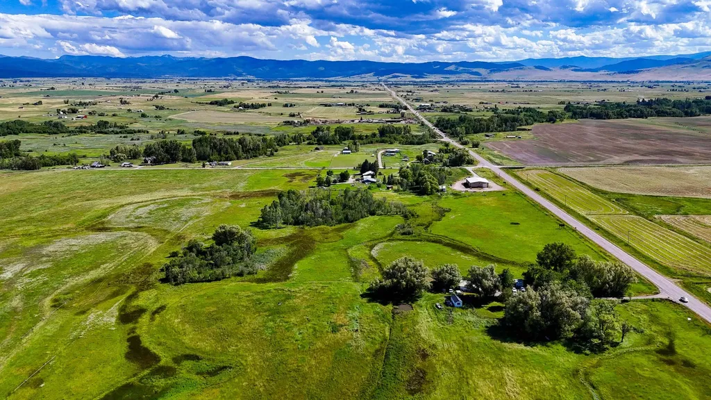 34830 E Post Creek Road St Ignatius MT 59865