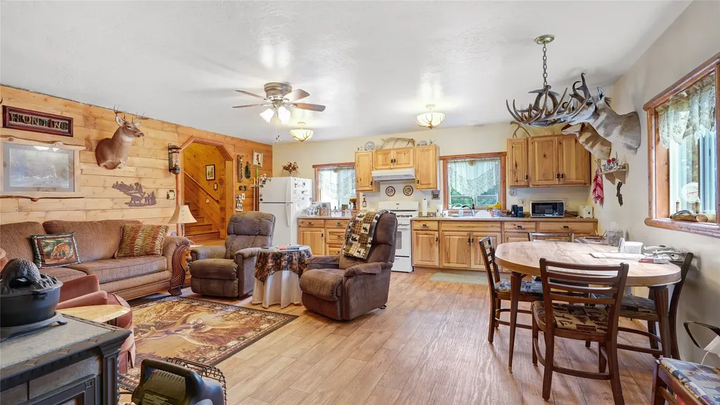 4855 Iron Ridge Loop Helena MT 59602