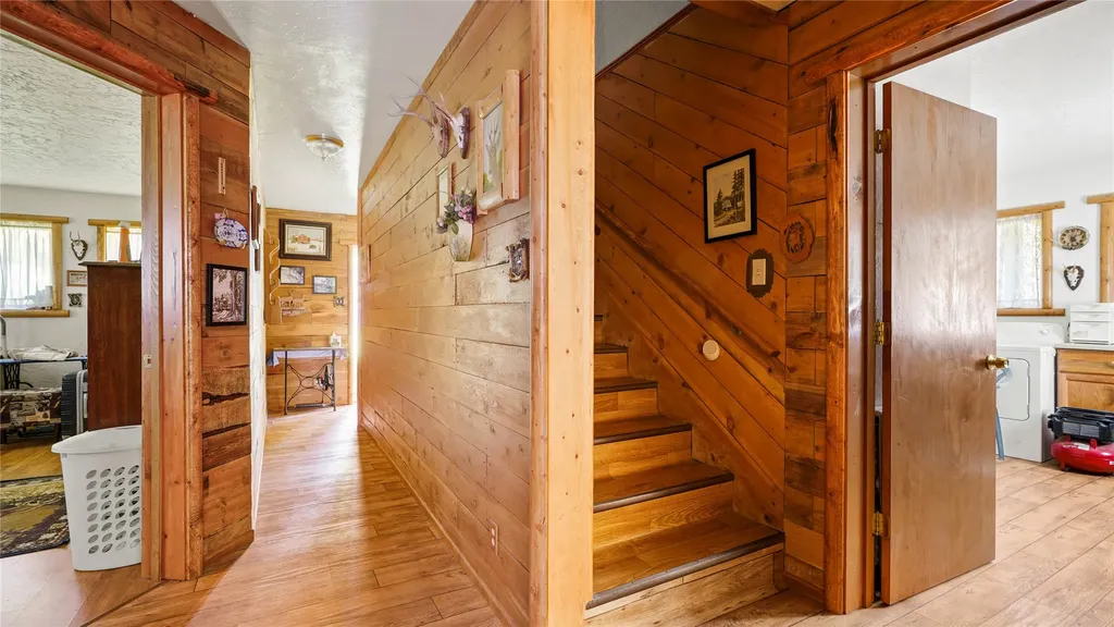 4855 Iron Ridge Loop Helena MT 59602