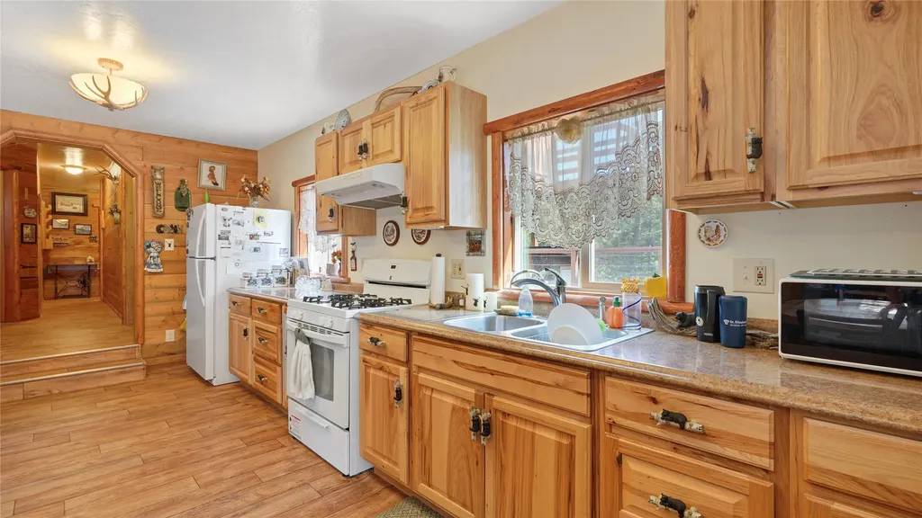4855 Iron Ridge Loop Helena MT 59602
