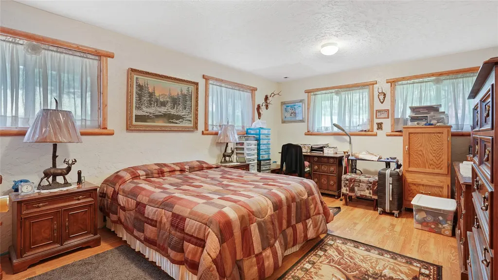 4855 Iron Ridge Loop Helena MT 59602