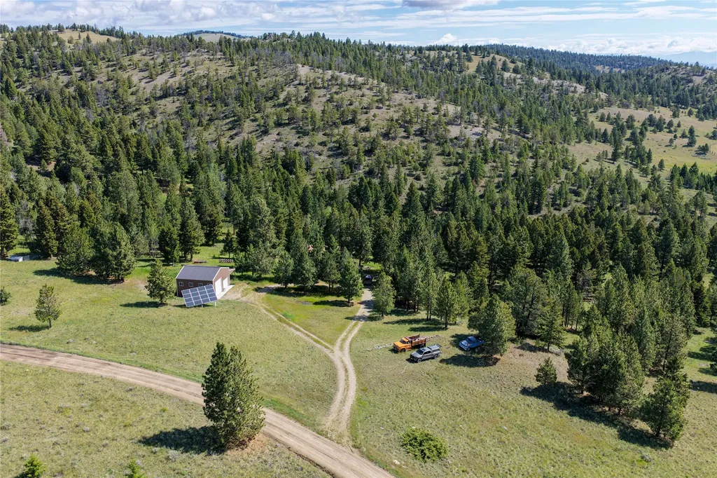4855 Iron Ridge Loop Helena MT 59602