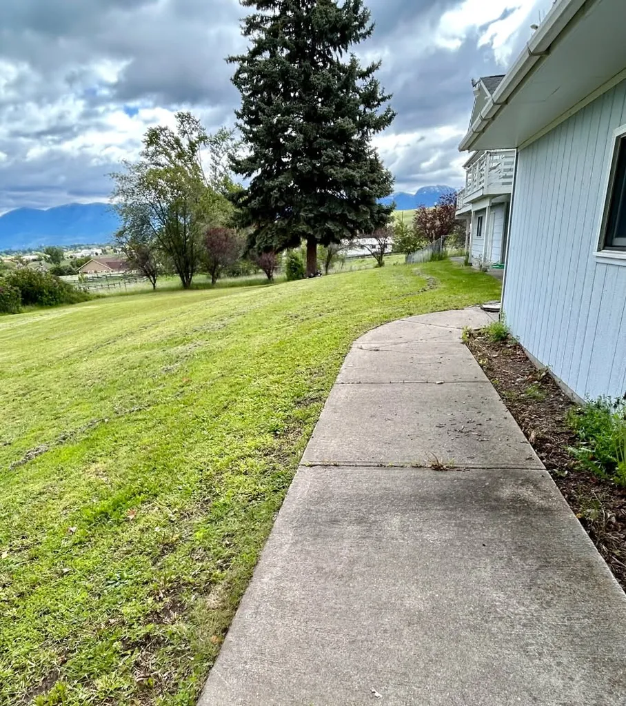 39525 Lakeview Drive Polson MT 59860