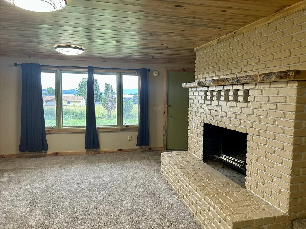 39525 Lakeview Drive Polson MT 59860