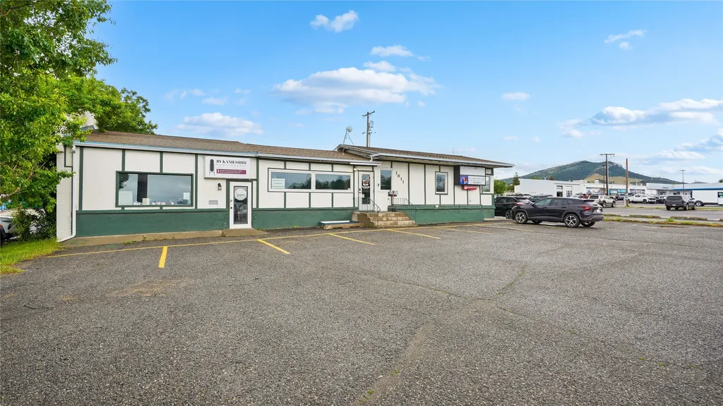 1611 Cedar Street Helena MT 59601