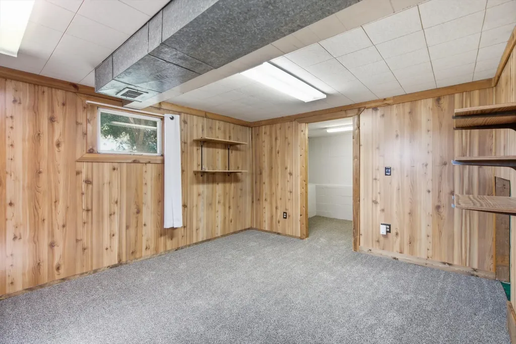185 Veteran Drive Columbia Falls MT 59912