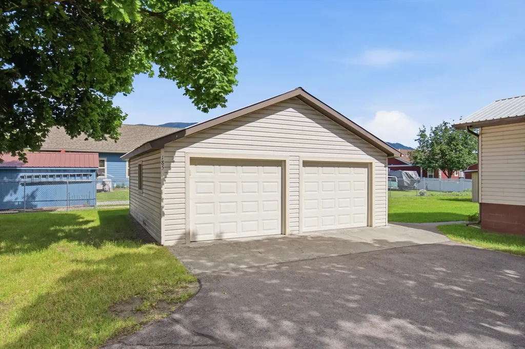 185 Veteran Drive Columbia Falls MT 59912
