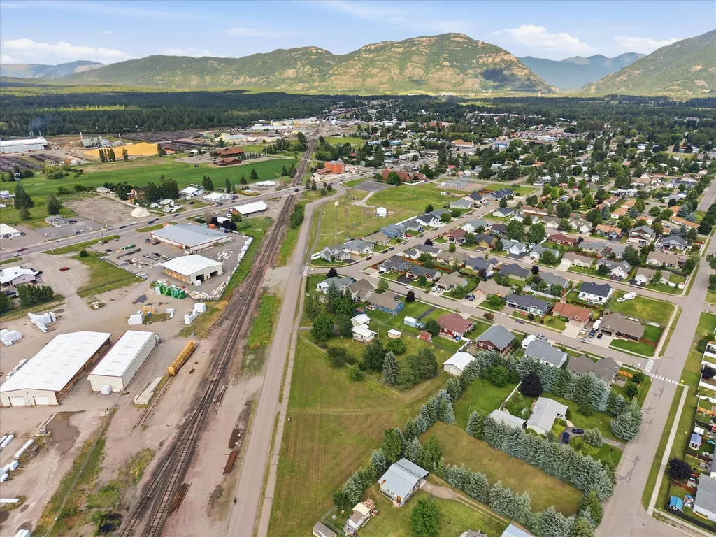 185 Veteran Drive Columbia Falls MT 59912