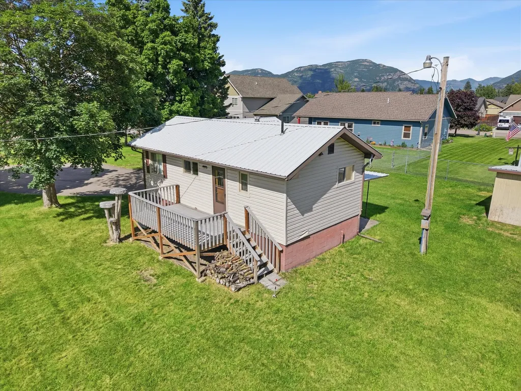185 Veteran Drive Columbia Falls MT 59912