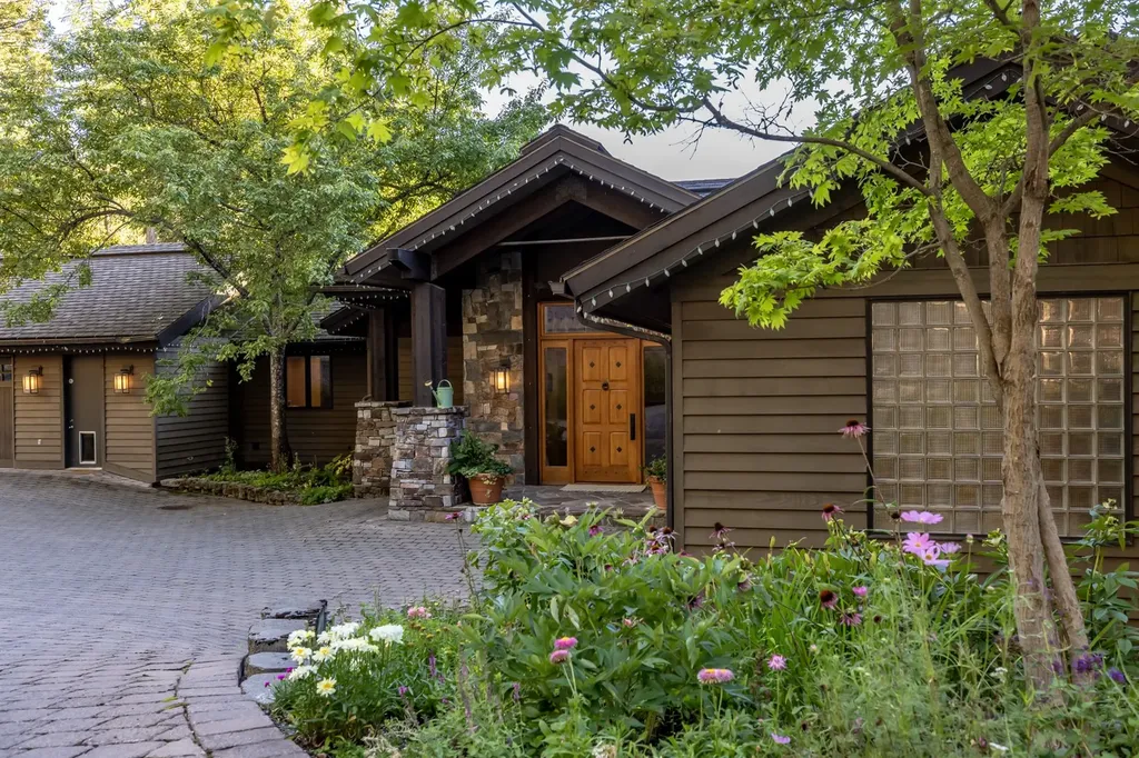2440 Birch Glen Road Whitefish MT 59937